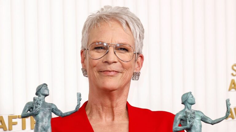Jamie Lee Curtis aime être un bébé Nepo