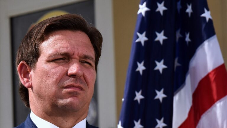 Ron DeSantis qualifie la guerre de la Russie en Ukraine de « différend territorial »