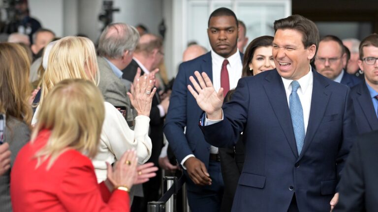 « Vous n&rsquo;avez encore rien vu »: la Floride de Ron DeSantis prépare sa prochaine attaque contre les étudiants noirs et LGBTQ +
