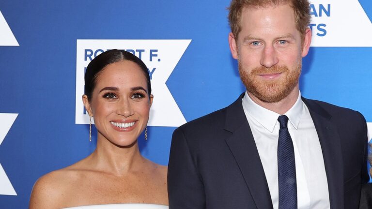 Harry et Meghan participent à la tradition la plus maladroite du basket-ball