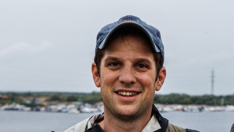 Le secrétaire d&rsquo;État Blinken déclare que la détention du journaliste du WSJ Evan Gershkovich est « inacceptable »
