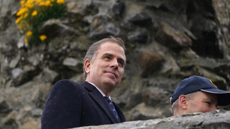 Les procureurs fédéraux envisagent quatre chefs d&rsquo;accusation contre Hunter Biden