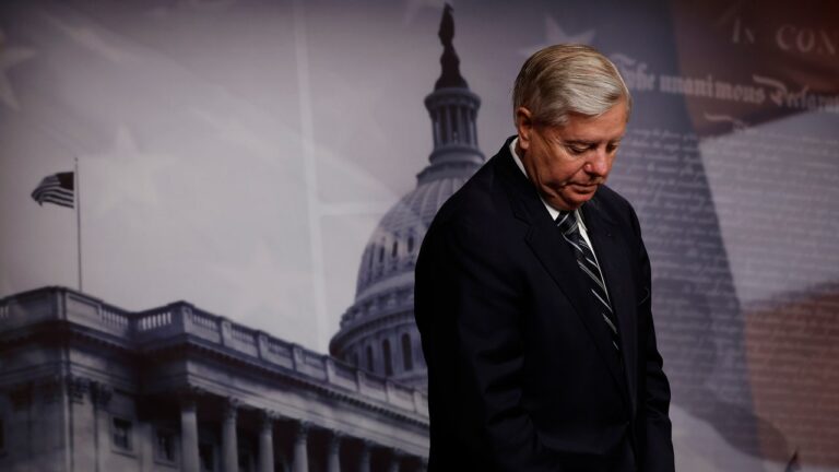 Lindsey Graham traîne avec Mohammed ben Salmane, un type qu&rsquo;il appelait autrefois un meurtrier « au-delà de la toxicité »