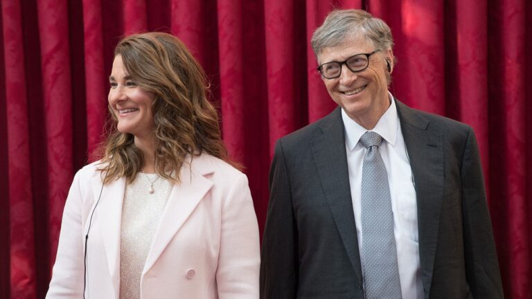 Bill et Melinda Gates se réunissent pour une fête de famille obligatoire