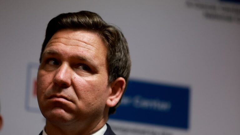 DeSantis évite de dire «avortement» dans son discours devant le Florida Anti-Choice Group