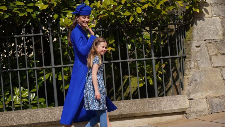 Orla la chienne fait une apparition dans le portrait d&rsquo;anniversaire de la princesse Charlotte