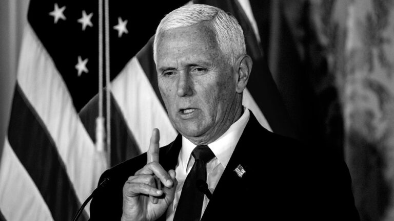 Mike Pence a une révélation soudaine que Trump a peut-être fait de très mauvaises choses