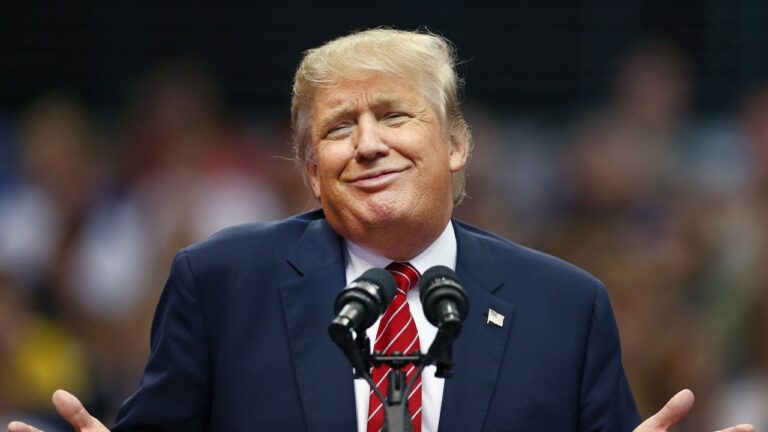 Surprise : Trump aurait étouffé un restaurant plein de ses partisans qu&rsquo;il avait promis d&rsquo;acheter le déjeuner