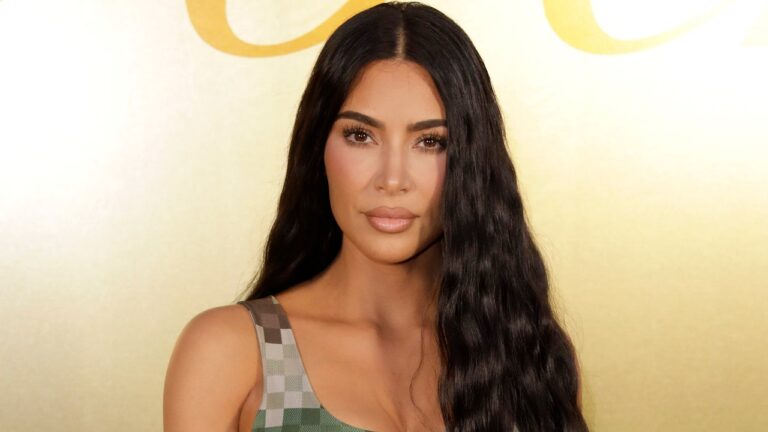 Kim Kardashian, enfin fêtarde