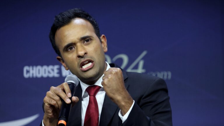 Vivek Ramaswamy, en lice pour le vote MAGA 2024, est répertorié comme "Non affilié »