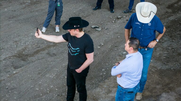 « Cela s&rsquo;appelle sauver des vies » : le gouvernement allemand riposte aux critiques d&rsquo;Elon Musk concernant le sauvetage des migrants