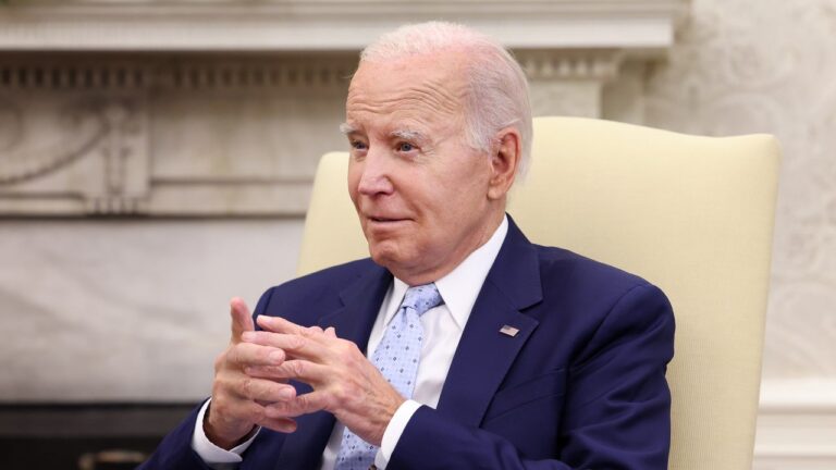 C&rsquo;est exactement ce que fait Joe Biden, qui a promis de ne pas reprendre le mur frontalier de Trump