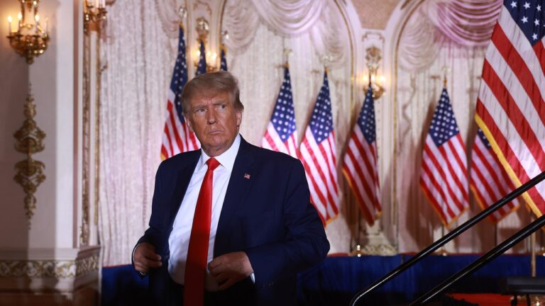 Donald Trump ne peut pas terroriser les procureurs et les témoins dans une affaire électorale fédérale (juge)
