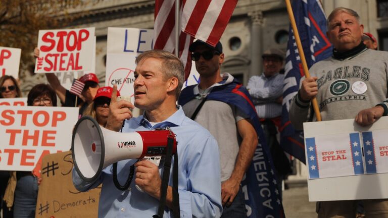 Donald Trump soutient son fidèle allié Jim Jordan comme président de la Chambre