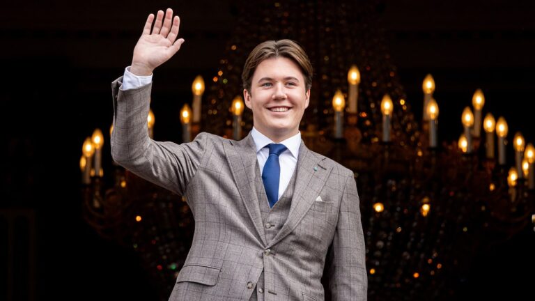 La famille royale danoise retrouve son palais Cendrillon : « Ce serait bien si le prince Christian appelait »