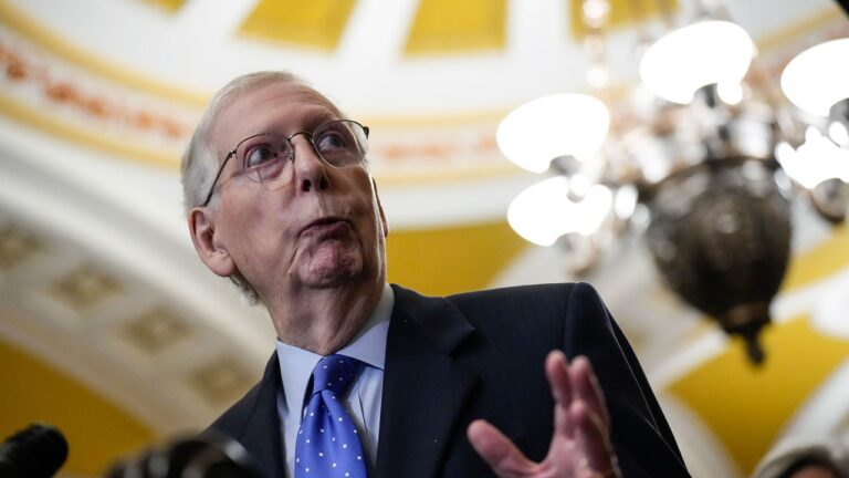 Une scission McConnell-Vance s&rsquo;est ouverte sur le financement de l&rsquo;Ukraine