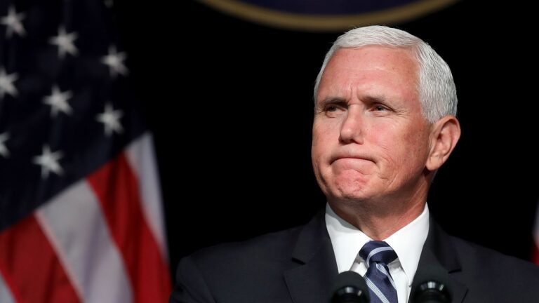 Mike Pence suspend la campagne présidentielle de 2024