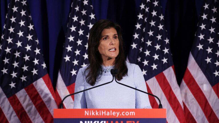 Nikki Haley est en colère contre Joe Biden pour l&rsquo;avoir dénoncée à propos de la guerre civile
