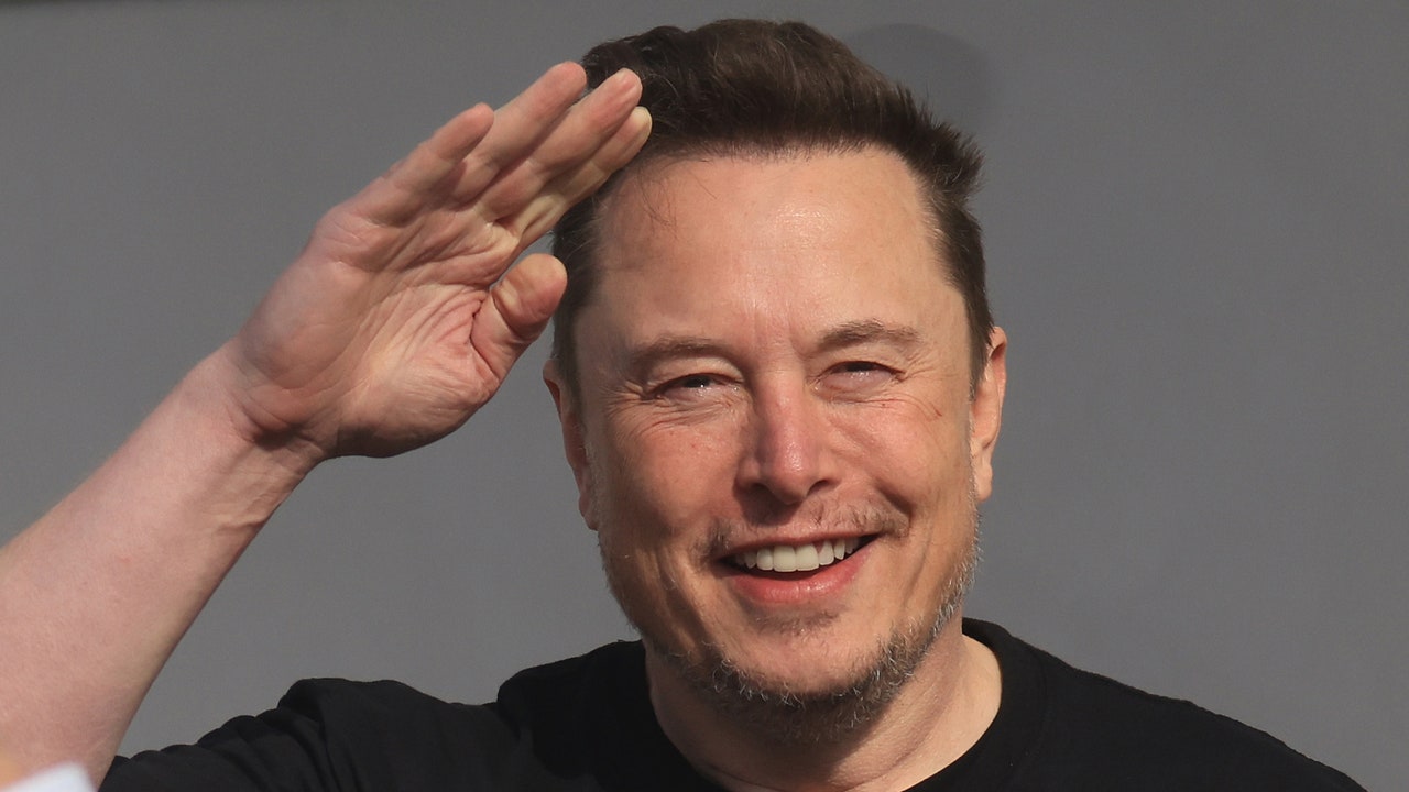 Elon Musk, homme-enfant notoire, se surpasse encore une fois