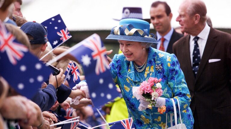 La reine Elizabeth « aimait quand les choses tournaient mal » lors de ses engagements publics