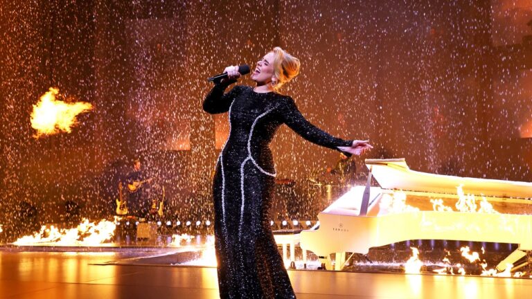 Adele veut avoir un autre bébé une fois qu'elle aura fini avec « Toutes mes obligations et tous mes spectacles »