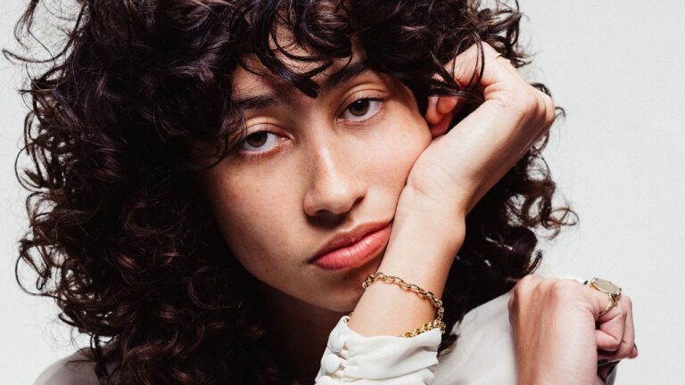 Towa Bird veut devenir un nouveau type de rock star