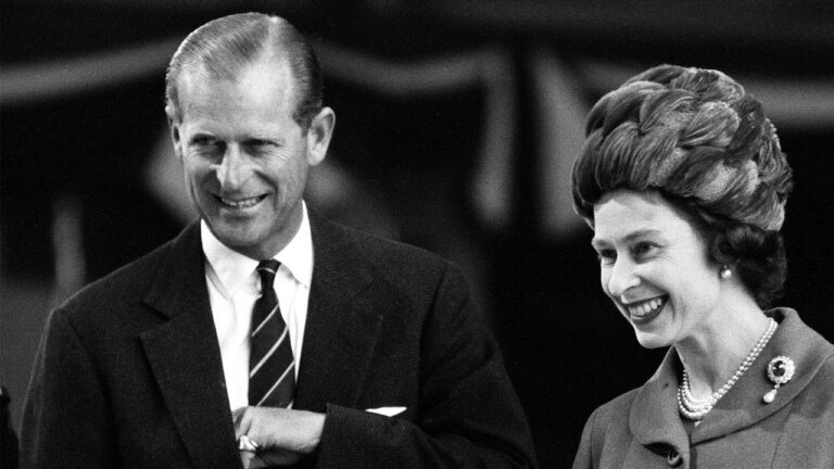 J. Edgar Hoover a reçu des informations intéressantes selon lesquelles le prince Philip était « impliqué » dans l’affaire Profumo
