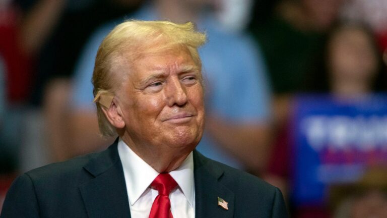 Trump réitère sa déclaration autoritaire selon laquelle les chrétiens n'auront plus jamais à voter s'ils l'élisent