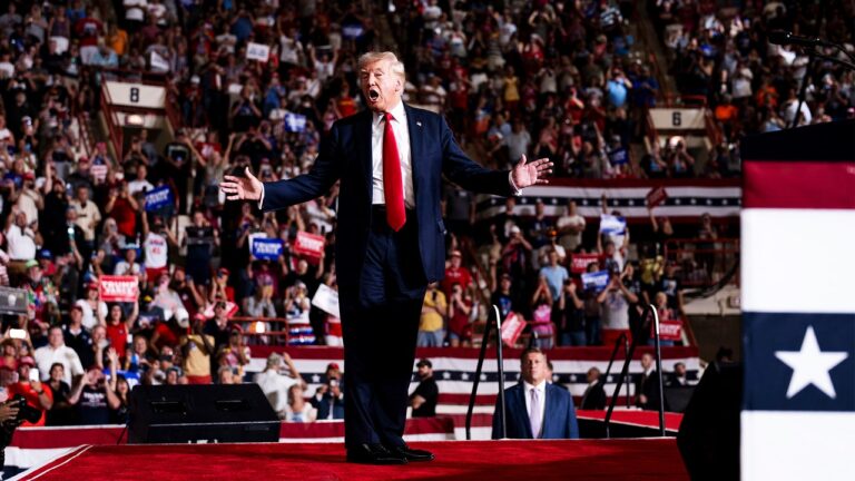 Les alliés de Trump craignent qu'il sabote sa propre campagne