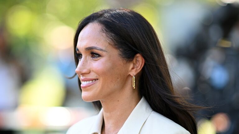 Meghan Markle dit que l'American Riviera Orchard va maintenant être «comme jamais» dans une vidéo de redémarrage de marque