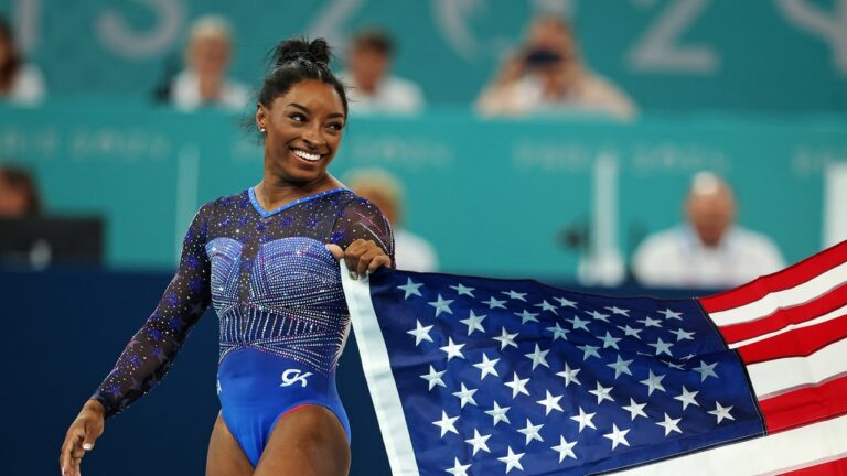 Simone Biles mérite une autre médaille d'or pour avoir apparemment fait de l'ombre à Donald Trump