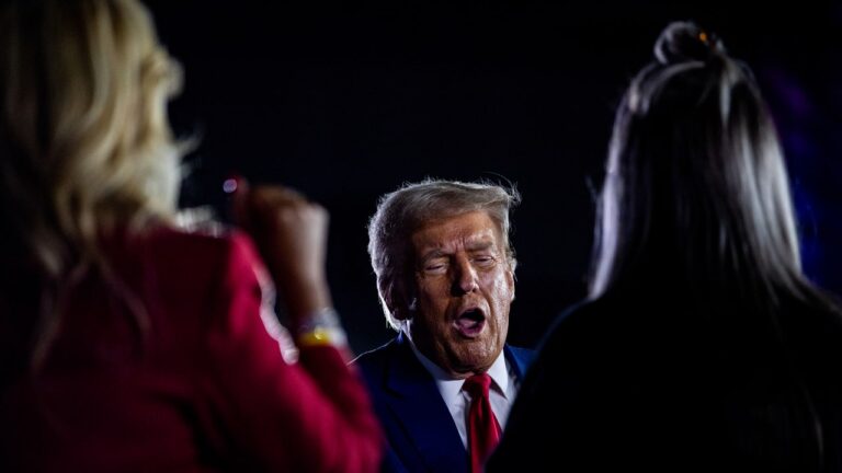 Le dernier produit Donald Trump : une montre de collection à 100 000 $ fait suite à des incursions dans les baskets et les Bibles dorées