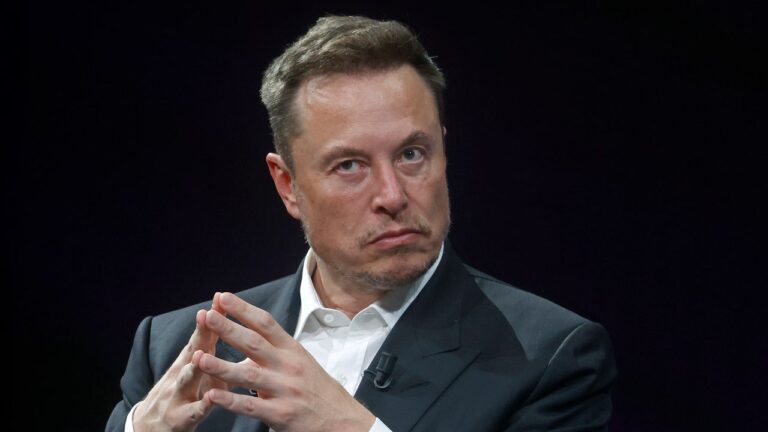 Elon Musk reçoit un rappel du DOJ selon lequel payer les gens pour qu'ils votent est un crime passible de 5 ans de prison