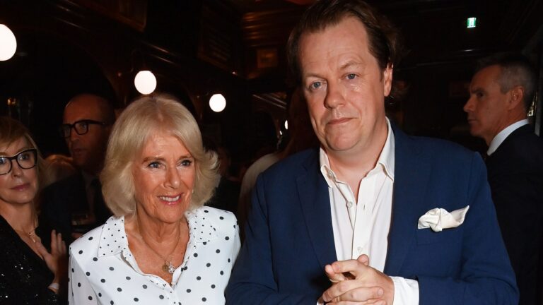 La réputation de la reine Camilla en matière de consommation d'alcool et de tabagisme à la chaîne est "Totalement inexact," Dit son fils