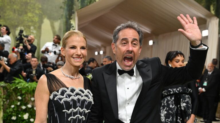 Jerry Seinfeld ne comprend pas pourquoi les enfants pourraient trouver cette élection bouleversante