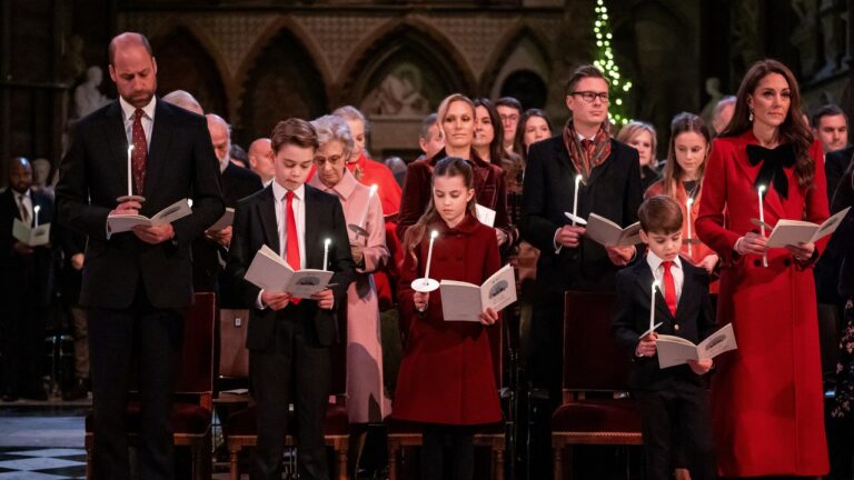 Kate Middleton évoque son année difficile ensemble lors d'un événement de Noël