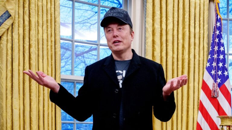 Bonne nuit, Goon. Elon Musk chuchote des «coupes», dormant sur le sol près de la Maison Blanche