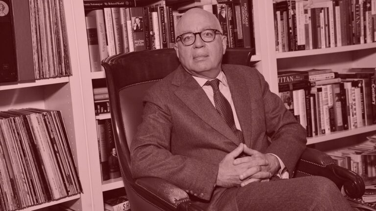 Michael Wolff à la porte: son nouveau livre de bombes sur Donald Trump et la bulle Maga