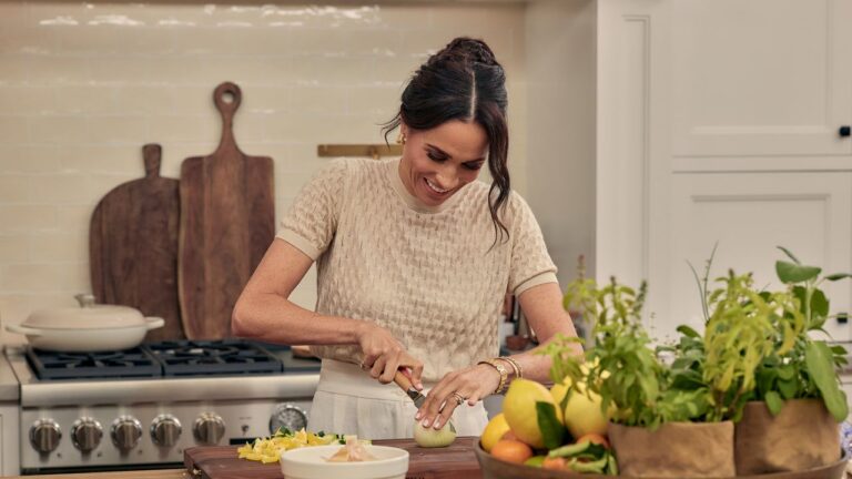 Meghan Markle célèbre le printemps avec une photo de la princesse Lilibet dans le jardin