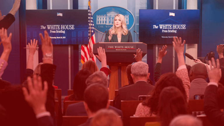 Jessica Reed Kraus, RFK Jr. Fanblogger, prétend être une presse «officielle». La Maison Blanche diffère.