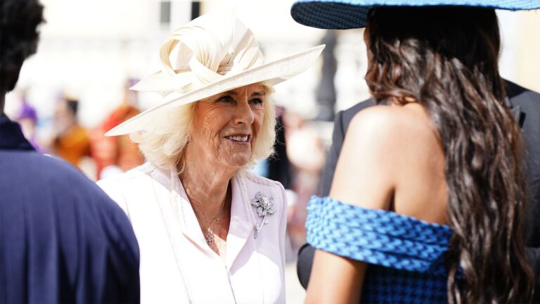 L'histoire d'amour de la famille royale et Cartier, racontée à travers un diamant rose spectaculaire