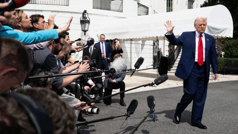 Le dîner des correspondants de la Maison Blanche grillera la presse – alors que Trump le rôtit soigneusement