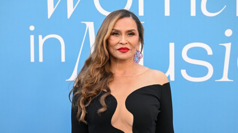 Tina Knowles révèle une bataille secrète du cancer du sein – et comment Beyoncé et Solange ont réagi