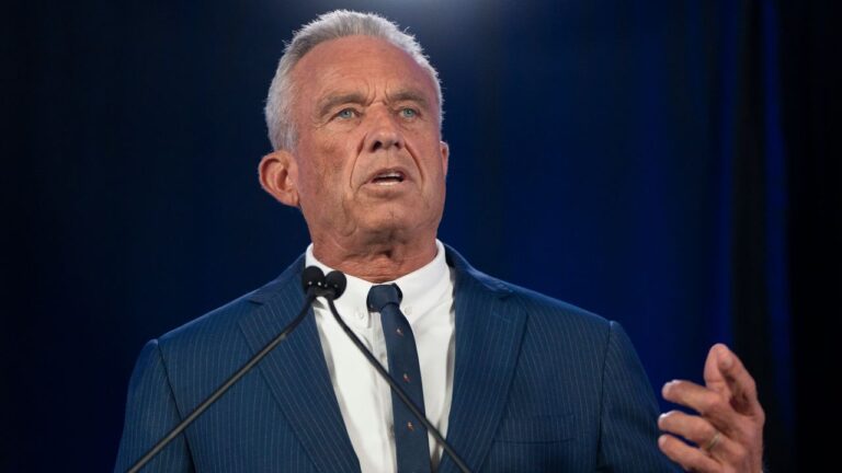 Il s'avère que le plan de RFK Jr. pour rendre l'Amérique à nouveau en bonne santé n'inclut pas la plupart des femmes ou des enfants enceintes