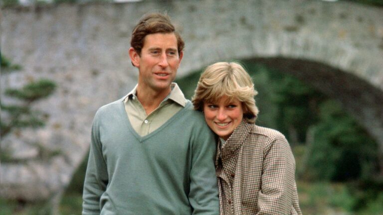 La princesse Diana a ressenti "Étouffé" Par "Archaïque" Tradition royale, dit son ancien majordome