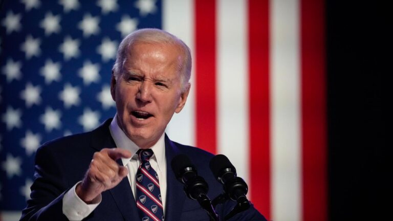 Biden refait surface pour déchirer Trump: « Ce sont des menteurs. Ils le savent. »