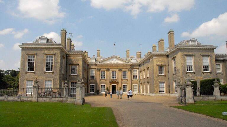 Pourquoi le prince William et le prince Harry n'hériteront pas la maison d'enfance de la princesse Diana