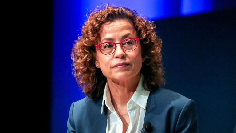 Anna Gomez appelle Kimmel Suspension «Attaque la plus alarmante» contre le premier amendement de mémoire récente