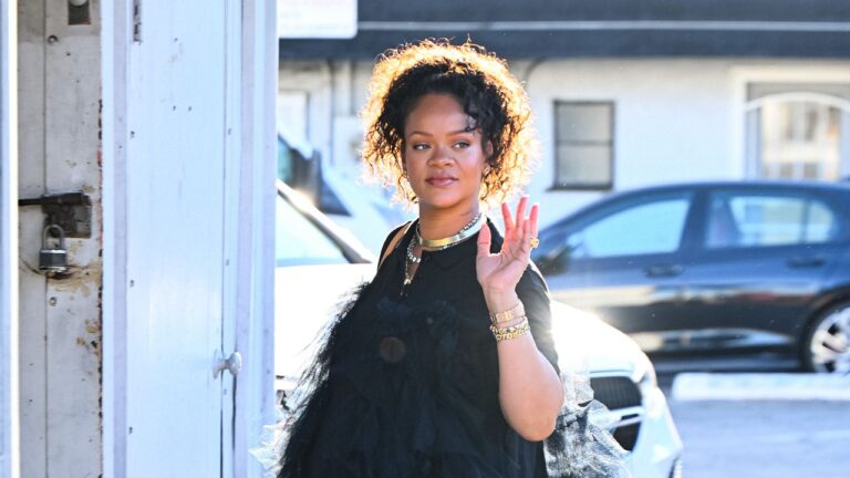 Le Nouveau Nom du 3ème Bébé de Rihanna