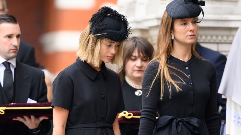 Une nouvelle génération d'influenceurs royaux en deuil lors des funéralles de la duchesse de kent